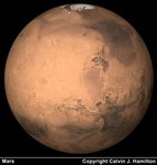 Общий вид Марса (коллаж), район Долины Маринера (Valles Marineris). Система каньонов Долины Маринера (центр нижней части) имеет длину более тыс. км. и глубину до км. Вблизи северного полюса видна полярная шапка.
Общий вид Марса (коллаж), район Долины Маринера (Valles Marineris). Система каньонов Долины Маринера (центр нижней части) имеет длину более тыс. км. и глубину до км. Вблизи северного полюса видна полярная шапка.